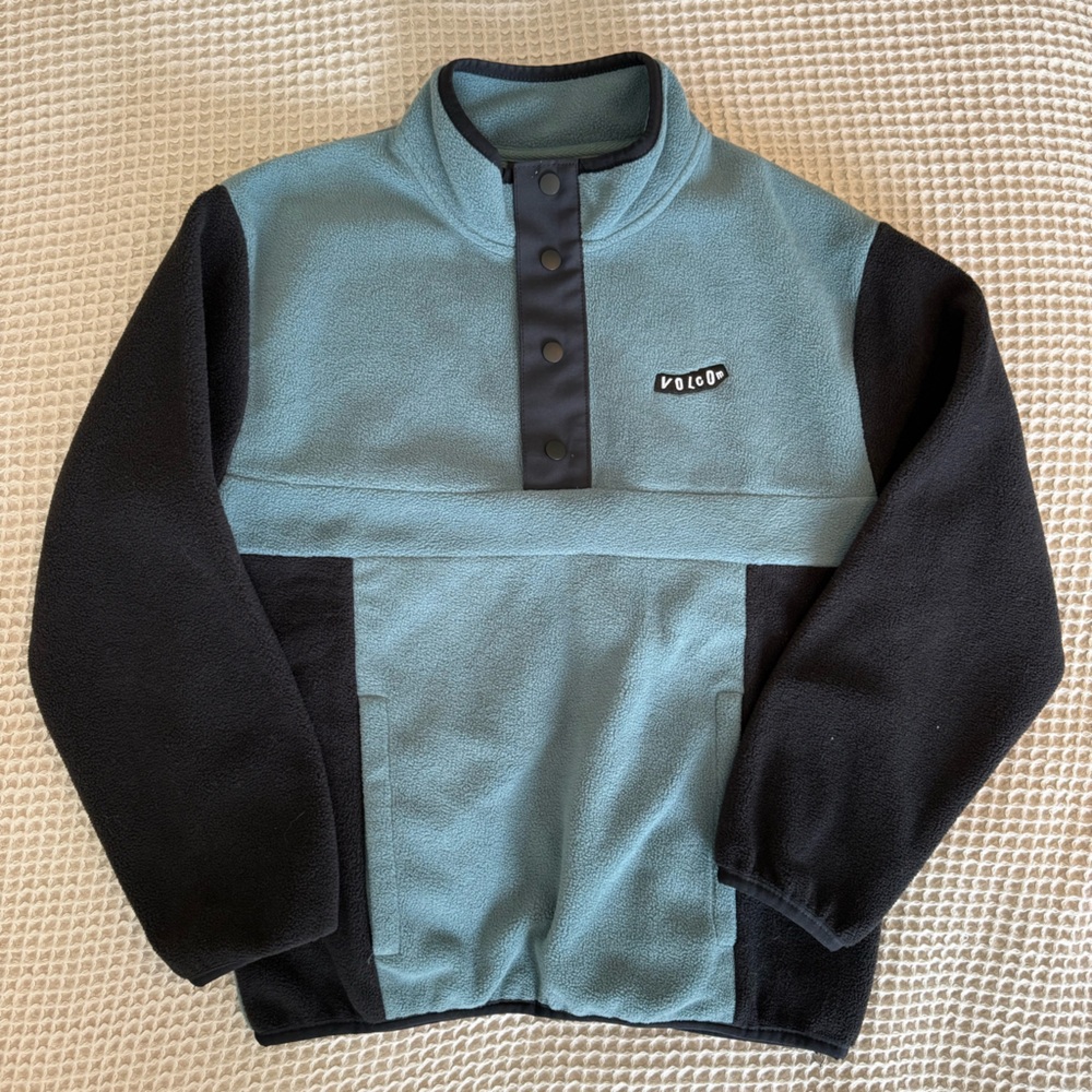 Volcom Green and Black Fleece Pullover